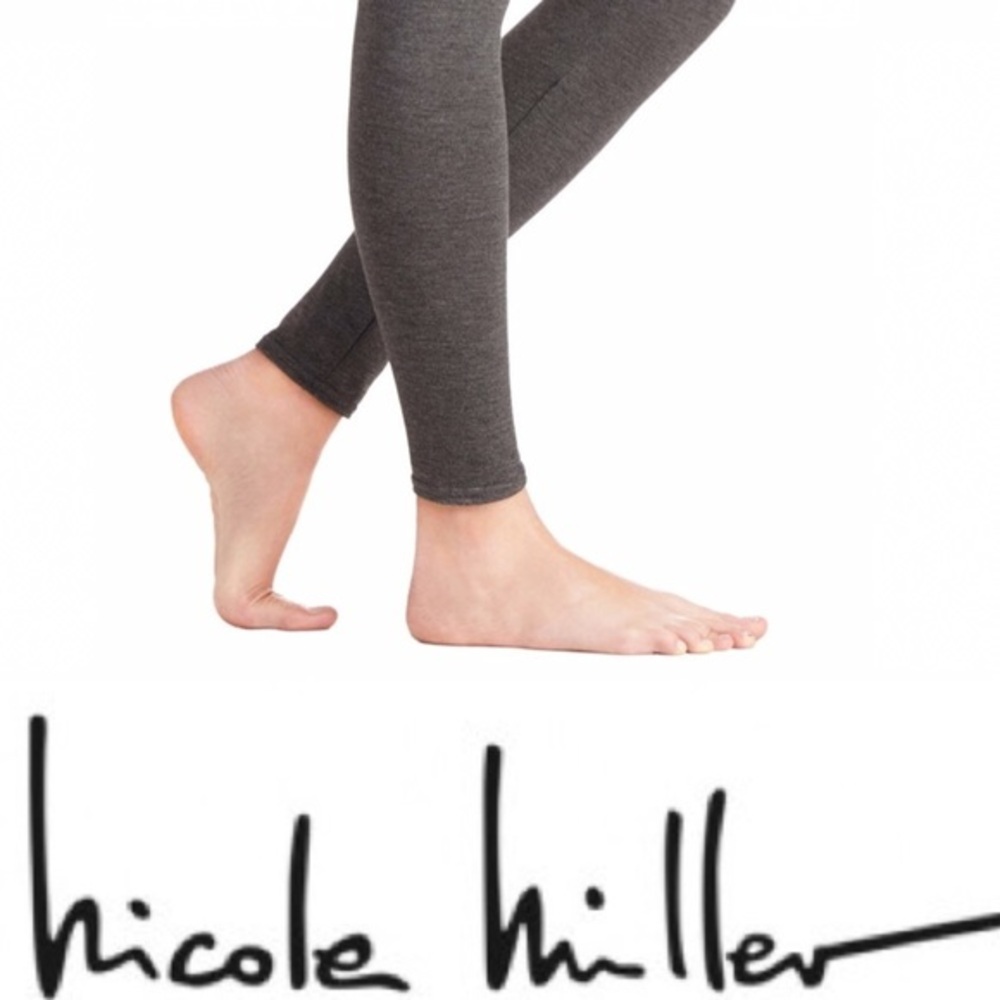 NWT Nicole Miller Grey Fleece Lined Footless Tights